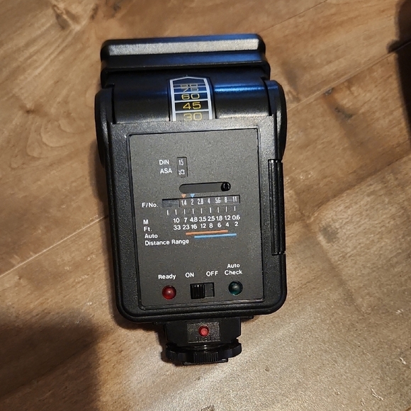 Image CB-21 Computerized Electronic Flash - Picture 3 of 3